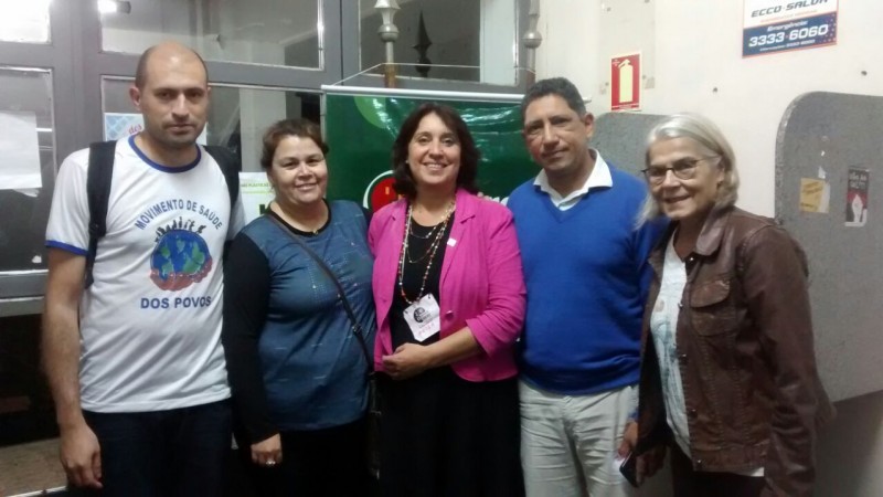 Cinco pessoas que participaram da reunião para tratar sobre o projeto.