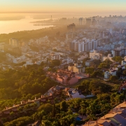 Durante o verão, o Rio Grande do Sul apresenta a maior radiação solar de todo o Brasil