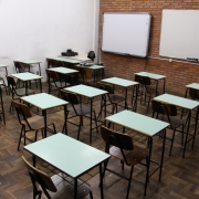 Na Uergs, as aulas estão suspensas pelo menos até 30 de abril.