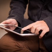 A Uergs recebeu 22 tablets, que ser&atilde;o emprestados a estudantes que n&atilde;o possuem equipamentos para os estudos pelo sistema remoto.