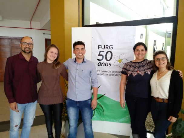 Juliane (a segunda da esquerda para a direita) em evento na Universidade Federal do Rio Grande (Furg).